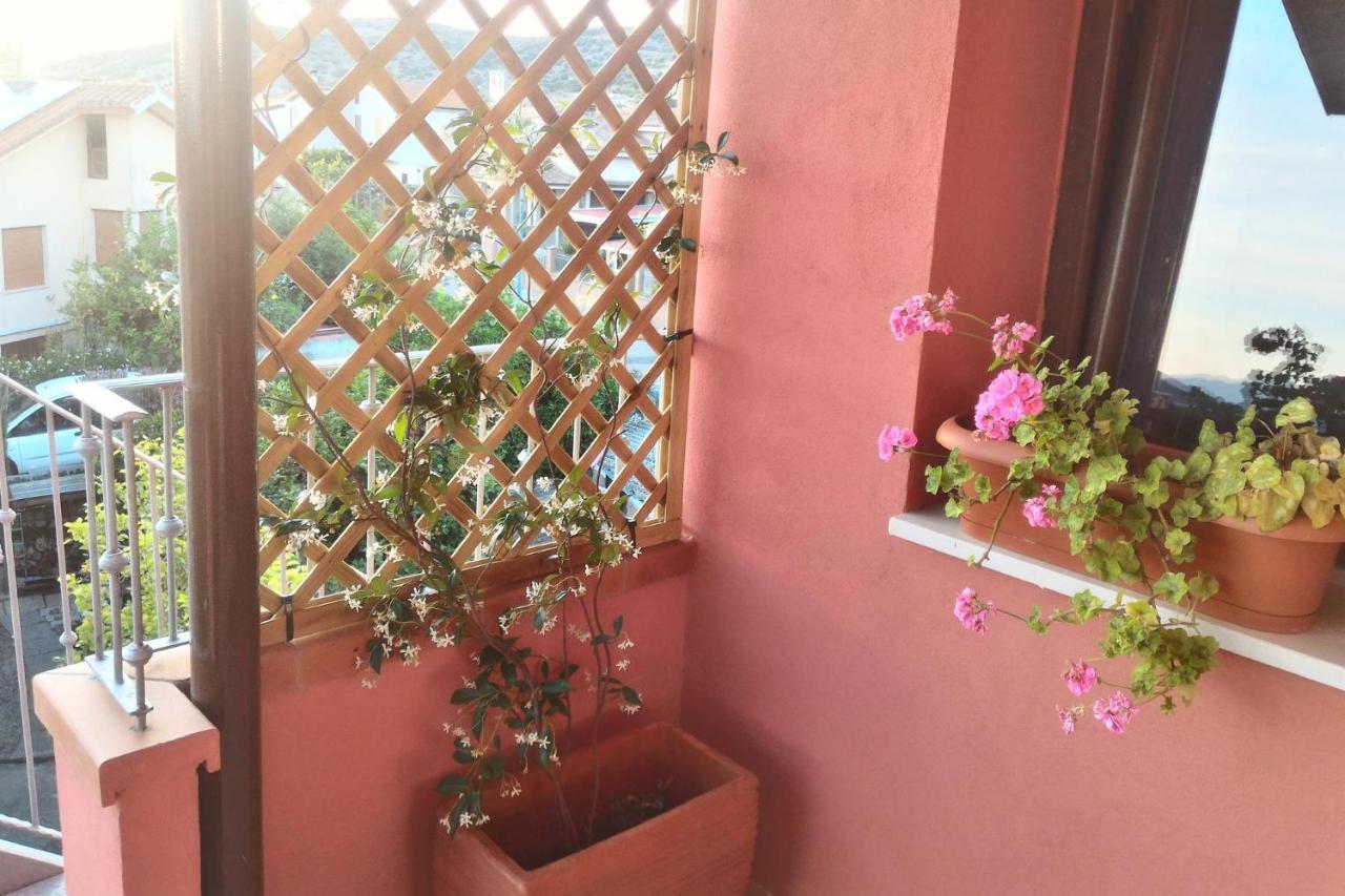 Corona Bed & Breakfast Sardara Exterior photo